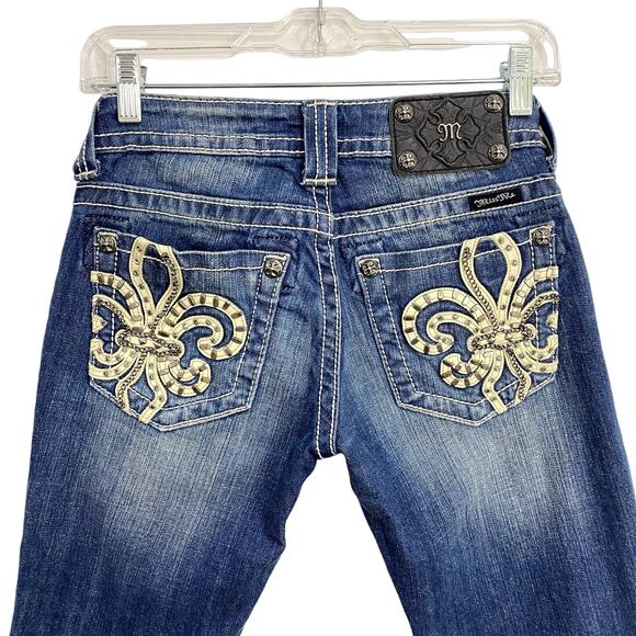 Miss Me Capri Jeans Women's Size 26 Blue Denim White Stitch Rhinestone JP6048P5 - Picture 4 of 14